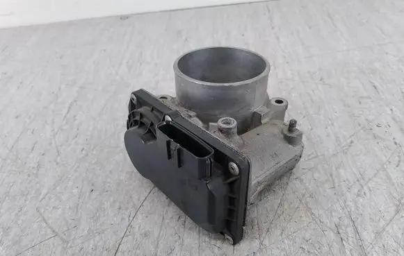 Mazda 3 III Throttle body valve PEAR13640K4238