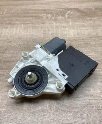 Audi A3 S3 8P Rear door window regulator motor 8P4959802F 0130822263