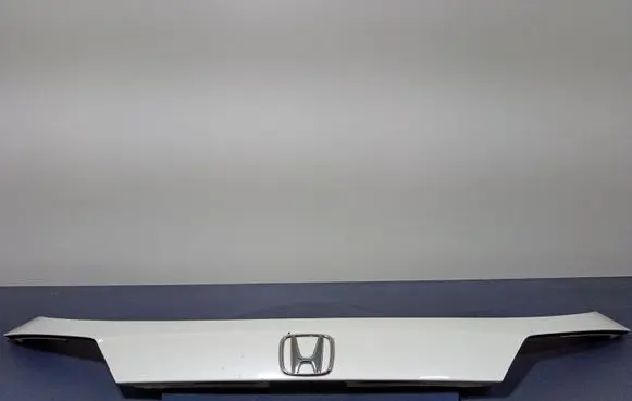 Honda HR-V Number plate light 74890-T7A-00
