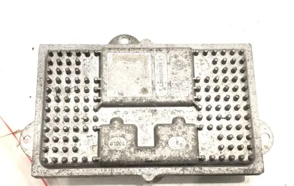Peugeot 508 Voltage converter/converter module L90032783