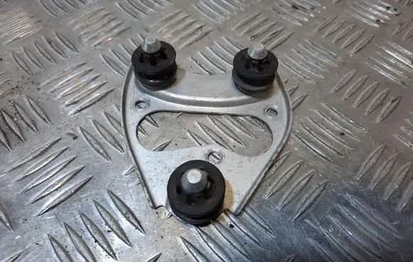 Porsche Cayenne (92A) ABS pump bracket 7P0614235