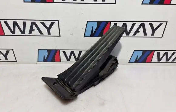 BMW X3 E83 Accelerator throttle pedal