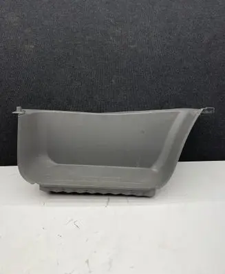 Man TGE 1gen Front sill trim cover 7C0863736