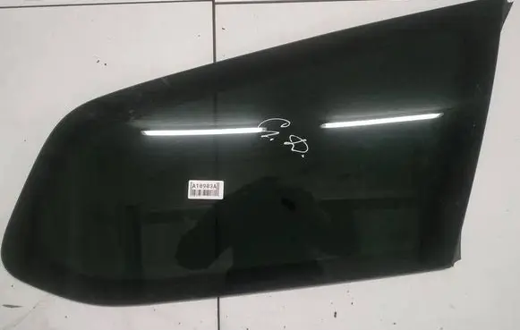 Ford Focus Rear side window