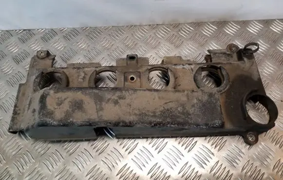 Toyota Land Cruiser (J120) Engine cover (trim)