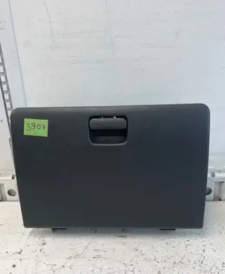 Mitsubishi Space Star Glove box MB892319