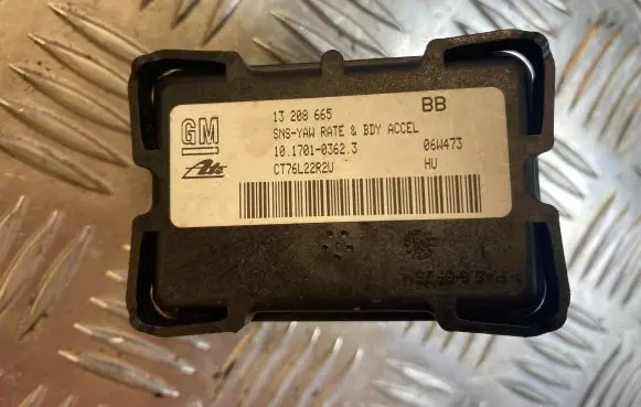 Opel Zafira B ESP acceleration yaw rate sensor 13208665 10170103623 CT76L22R2U