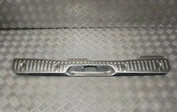 Peugeot 407 Rear sill (body part) 61297301