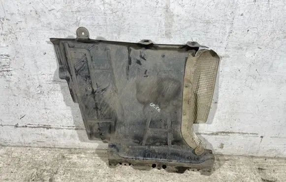 Jeep Grand Cherokee (WK) Engine splash shield/under tray