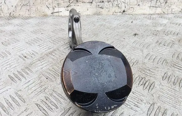 Lexus UX Piston with connecting rod 24060