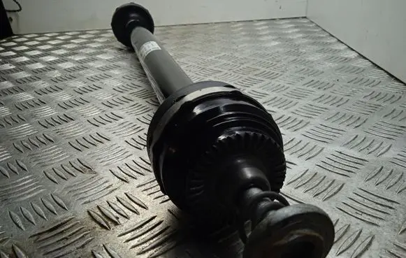 BMW 6 G32 Gran Turismo Rear driveshaft 8639474