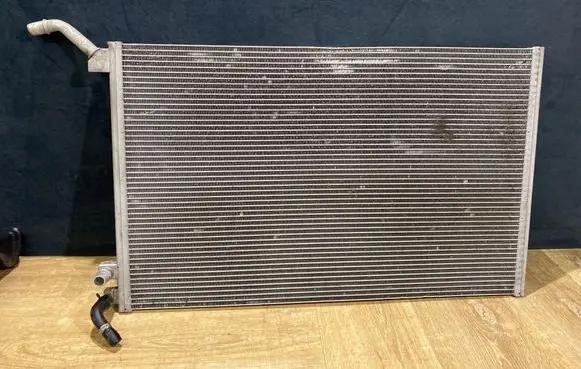 Jaguar F-Pace Coolant radiator GX738K230BB