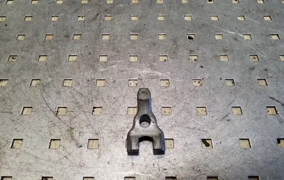 BMW 3 E90 E91 Fuel Injector clamp holder