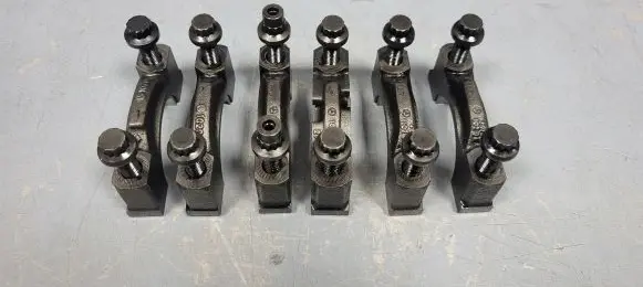 Mercedes-Benz E W124 Crankshaft Holder 