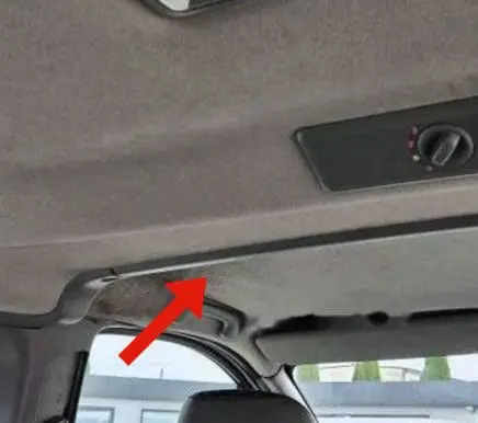 Opel Vivaro Trim molding 8200031576