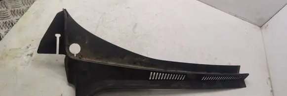 Volkswagen Golf Plus Wiper trim 5M0819404B