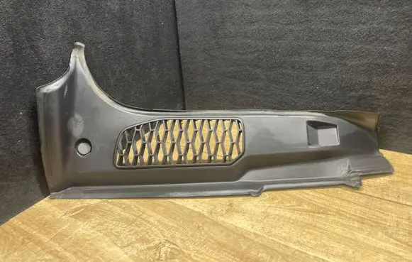 Land Rover Discovery 5 Other trunk/boot trim element HY3244248AD C8W0A