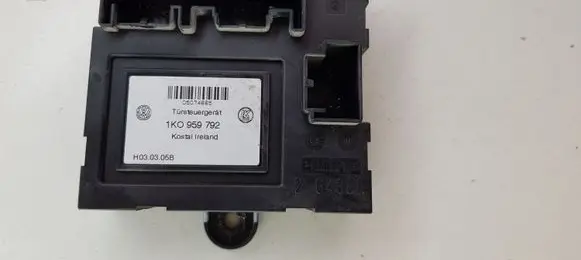Skoda Octavia Mk2 (1Z) Door central lock control unit/module 1K0959792
