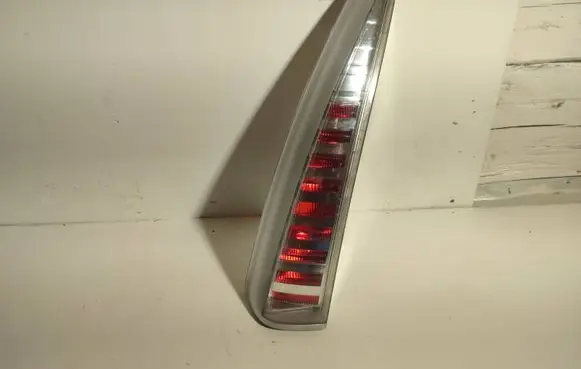 Volvo S70 V70 V70 XC Rear/tail lights 1213528591