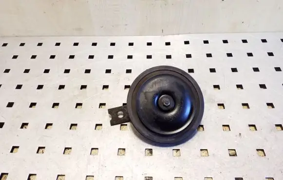 Hyundai i40 Horn signal A064602 E428R000172