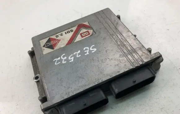 KIA Soul Engine control unit/module ECU DE8160601