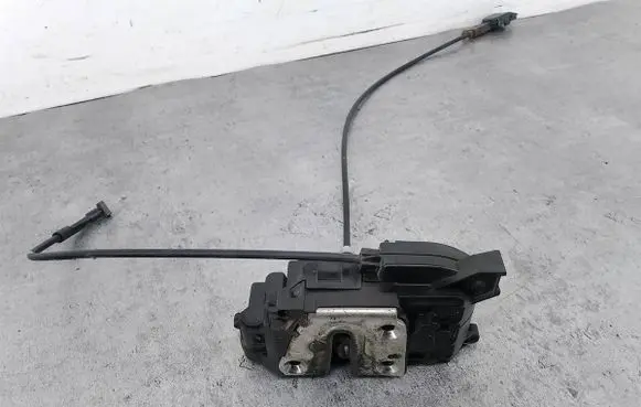 Renault Modus Front door lock 