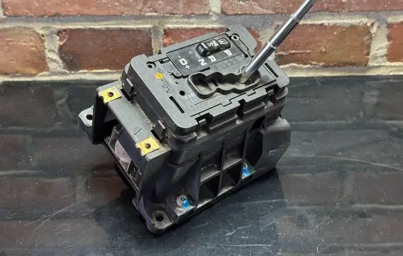 Mercedes-Benz E W210 Gear shifter/selector A2105451632