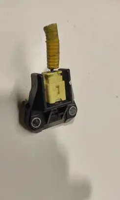 Subaru Legacy Airbag deployment crash/impact sensor 98231AG020