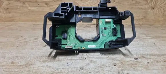 Volvo XC60 Multifunctional control switch/knob 31343022