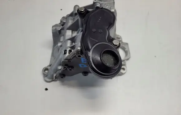 BMW 3 F30 F35 F31 Oil pump 851375607