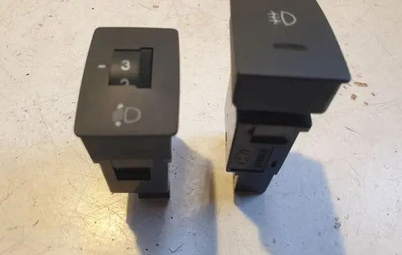 Hyundai Getz Headlight level height control switch