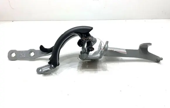BMW 5 G30 G31 G38 Tailgate/trunk/boot hinge 7390414