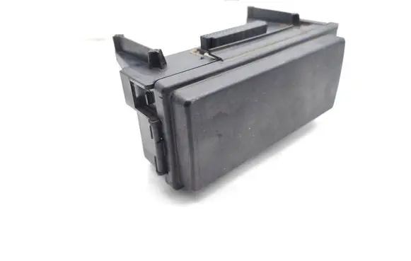 Jeep Grand Cherokee (WK) Fuse module 04692087AB
