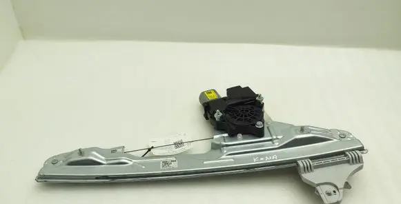 Hyundai Kona I Front door window regulator with motor 82402J9010 82460J9010