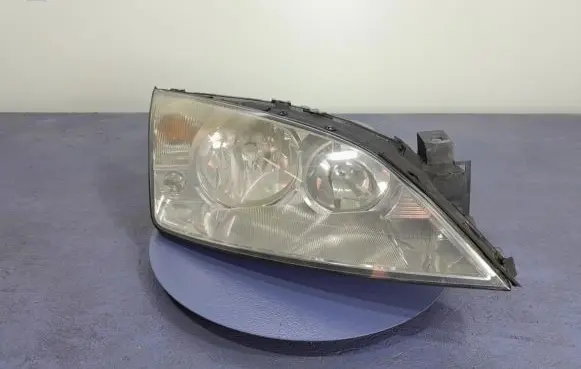 Ford Mondeo Mk III Headlight/headlamp 1S71-13005-AM