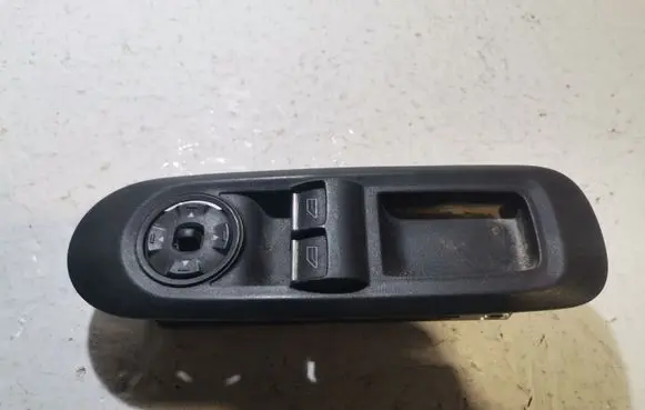 Electric window control switch