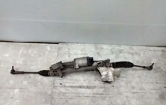 Volkswagen PASSAT B8 Steering rack 5Q0909144T