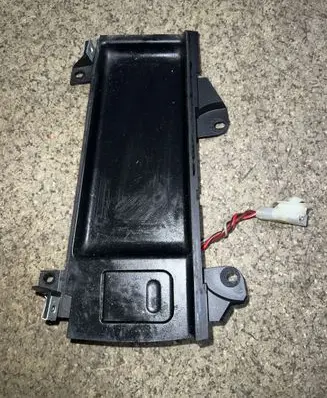 BMW 5 E39 12 V Socket (front) 8159694
