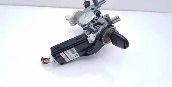 Mitsubishi Outlander Ignition lock 8670A012 G8D646MB E1116R1000075