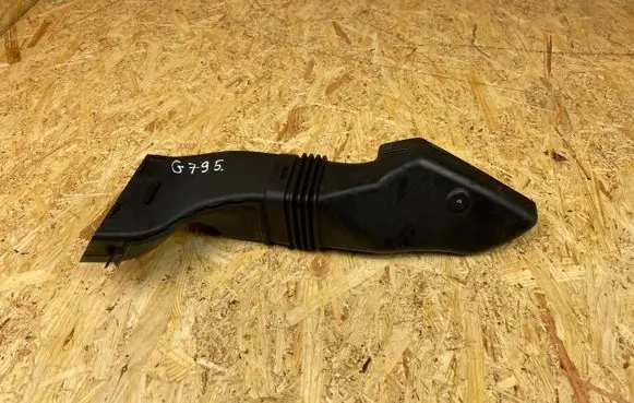Jaguar XE Air intake duct part GX739A675BB