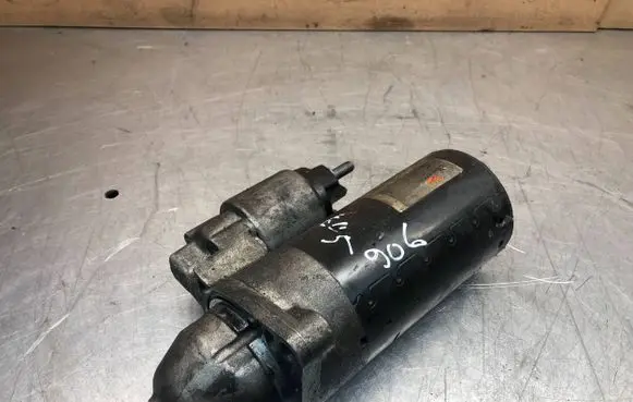 Mercedes-Benz Sprinter W906 Starter motor 4280805511