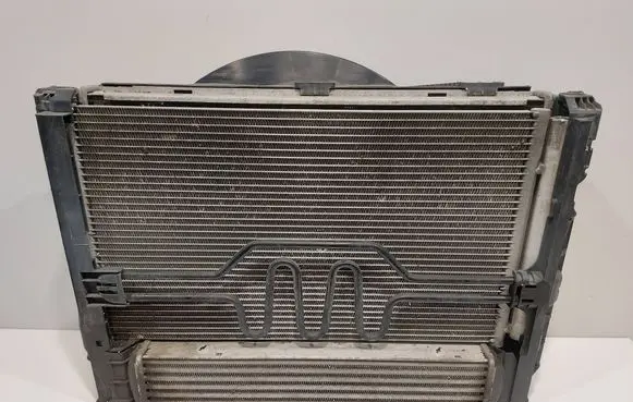 BMW X1 E84 Radiator set 7561713 9546872 7524912