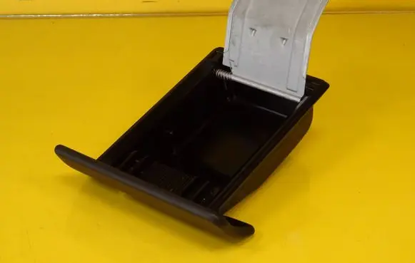 Nissan Micra Car ashtray 688004F