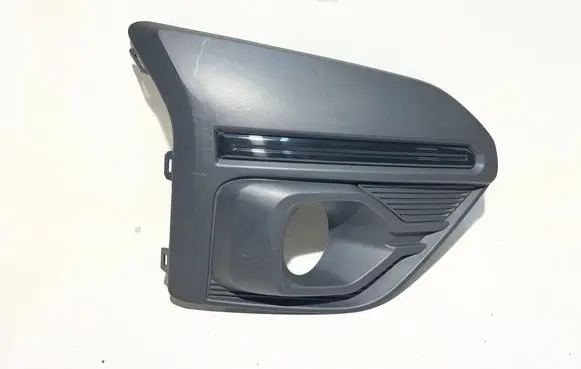 Dacia Sandero III Front bumper lower grill 261A20172R