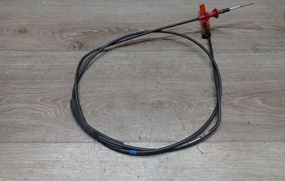 Volvo XC90 Steering wheel lock 8689419