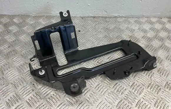 Opel Insignia A Tailgate hydraulic pump motor 13279247