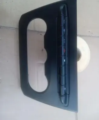 Dacia Duster II Other switches/knobs/shifts 283E87750R