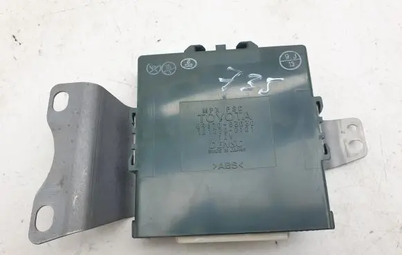 Lexus IS 220D-250-350 Other control units/modules 8967053030