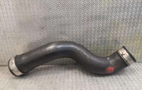 Mercedes-Benz CLK A209 C209 Intercooler hose/pipe 2095281082