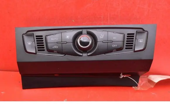 Audi A5 8T 8F Climate control unit 8T1820043AM